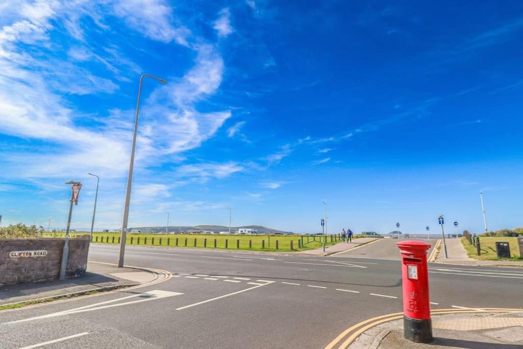 Holiday home Clifton Sands