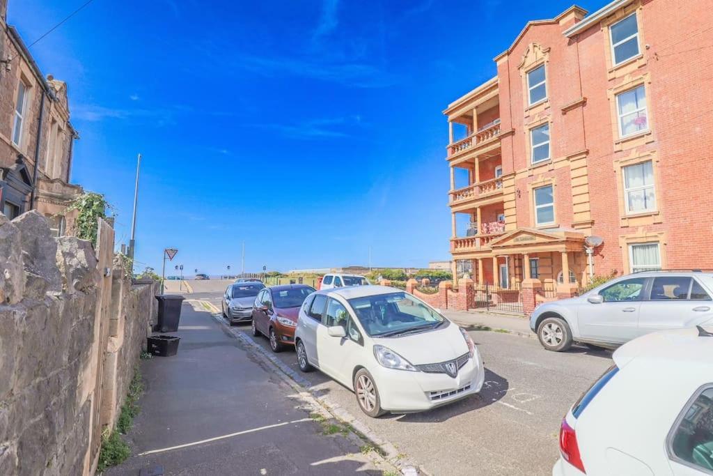 Clifton Sands Holiday home *