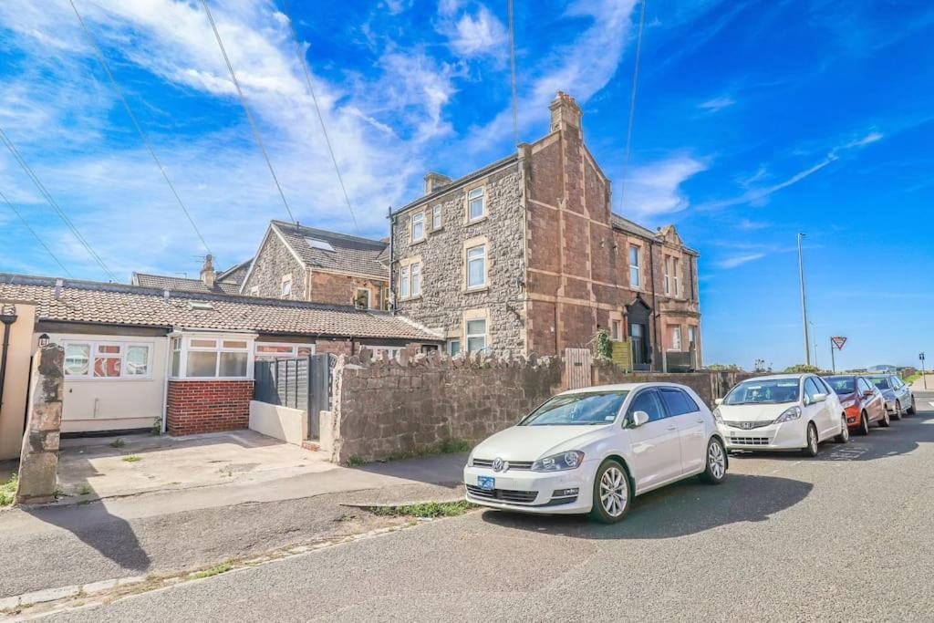 Clifton Sands Holiday home *